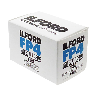 Pellicola Ilford FP4+ In Bianco E Nero | 36 Esposizioni, Confezione Multipack Da 10 Rulli, 35mm